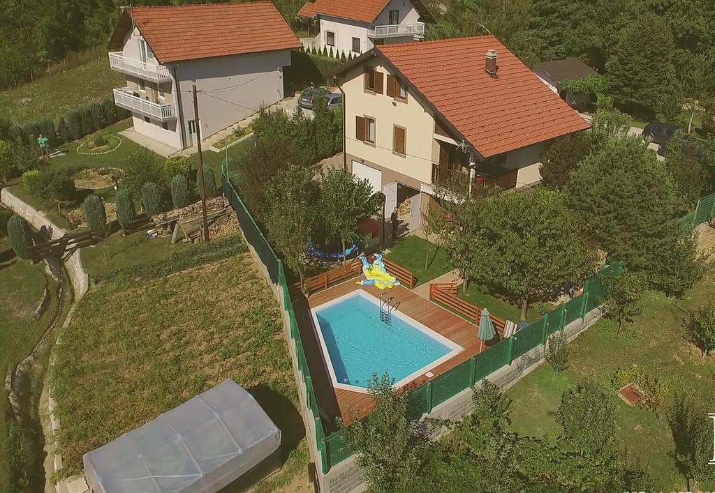 Home Away From Home Ilidza Exterior photo